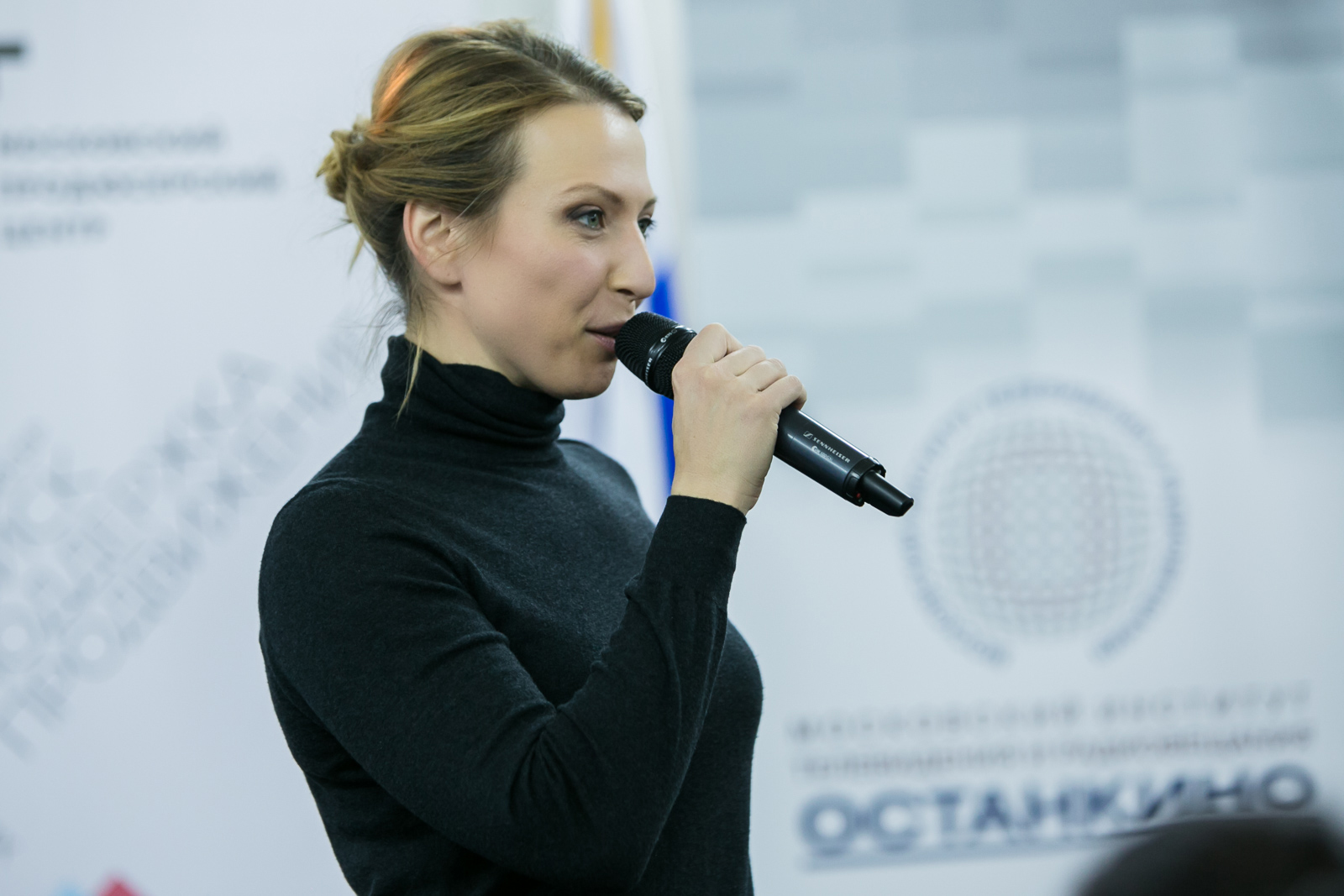 Телеведущая Яна Чурикова провела мастер-класс в Высшей Школе Кино и Телевидения «Останкино»